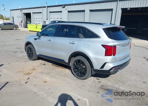 2021 Kia Sorento Sx z USA, uszkodzony, nr VIN 5XYRK4LF2MG030965